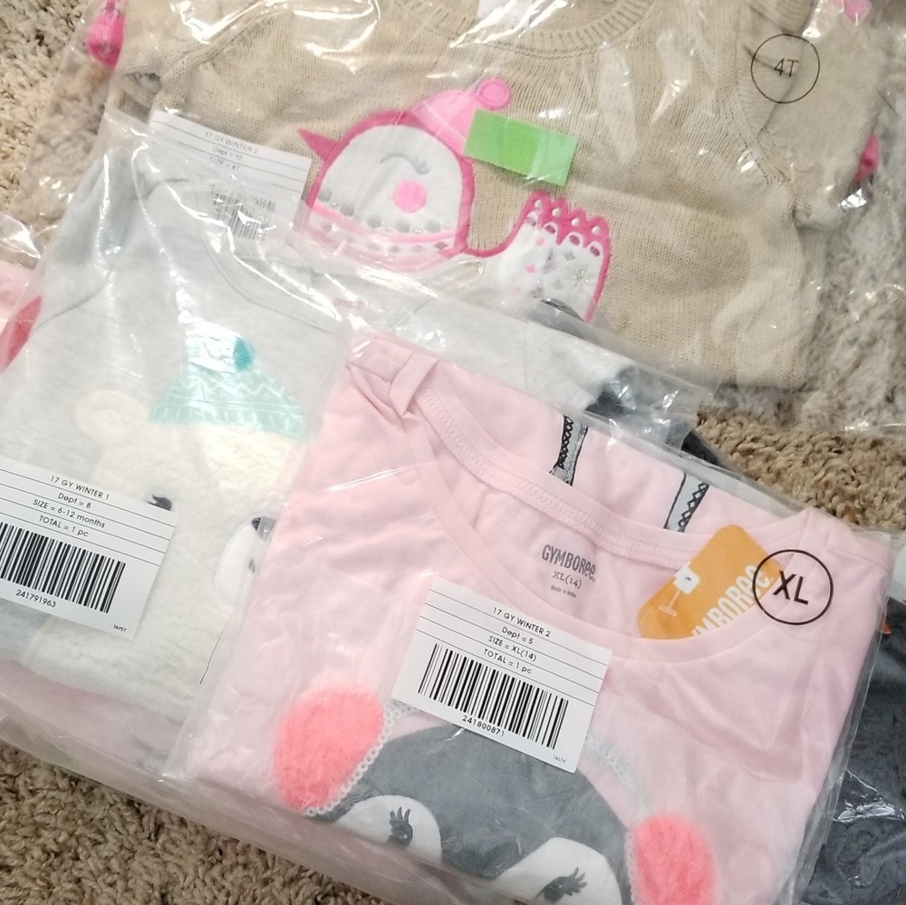 🍒NEW🍒 GYMBOREE SWEATER DRESS, HOODIE, OR T SHIRT - Picture 5 of 7